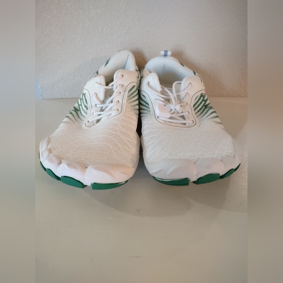 NEW Sport Walking Hiking Water Outdoor Activity Barefoot Shoes - Picture 5 of 6